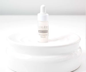 Ladiere Facial Serum: Get Your Free Glow Sample Today!
