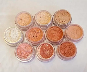 Free x3 Face Foundation Samples from Pure Colors