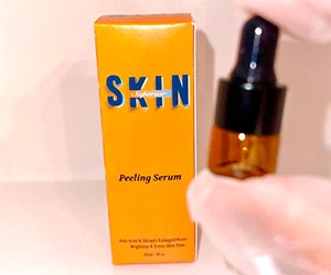 Get a Free Sample of our Superior Skin Peeling Serum