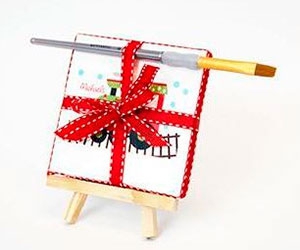 Get a Free Mini Canvas Easel Gift Card Holder Craft Kit at Michaels