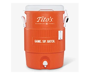 Win a Picnic Kit from Tito's - Enter Now for a Chance to Win!